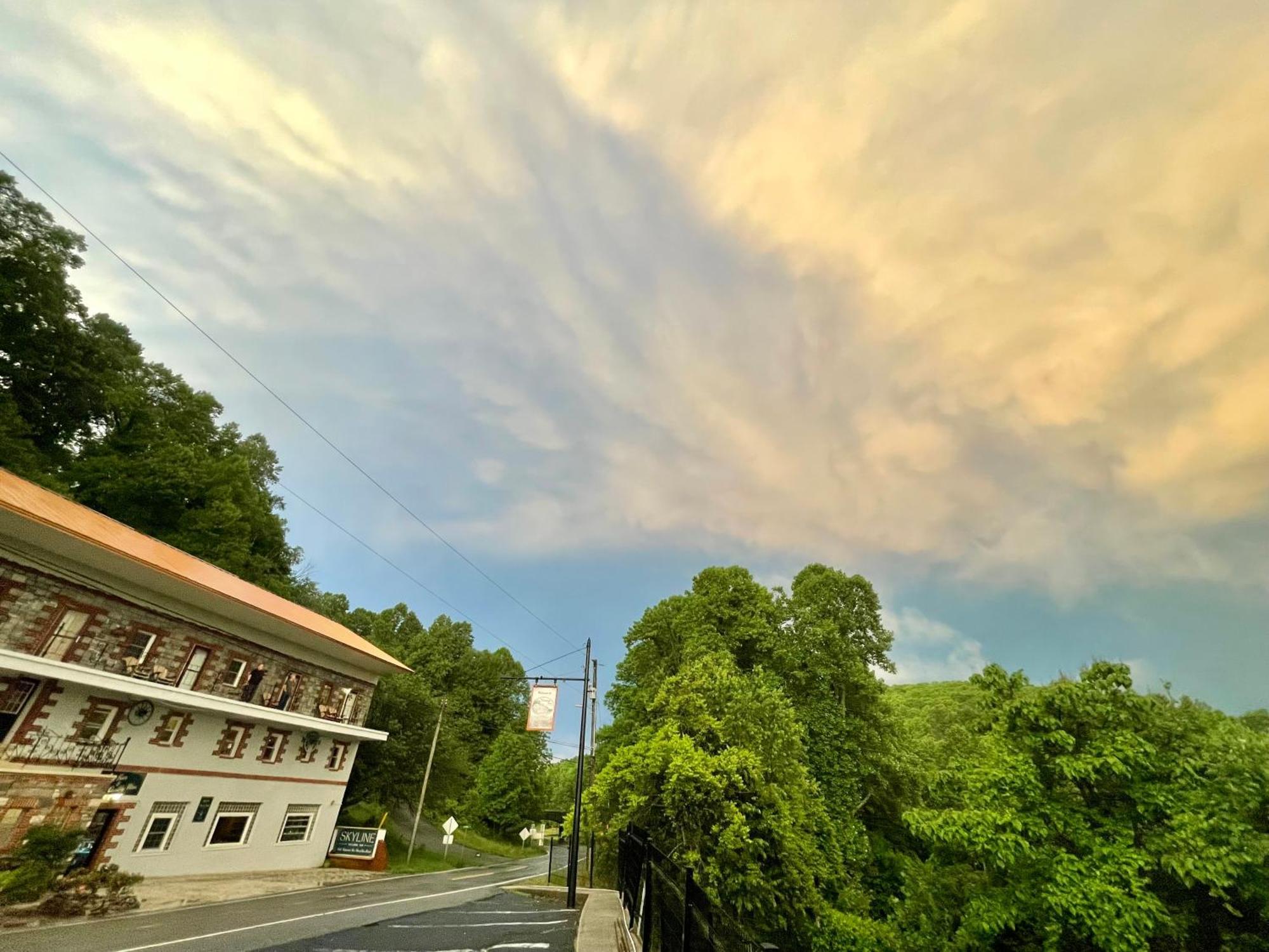 Skyline Village Inn Spruce Pine 외부 사진