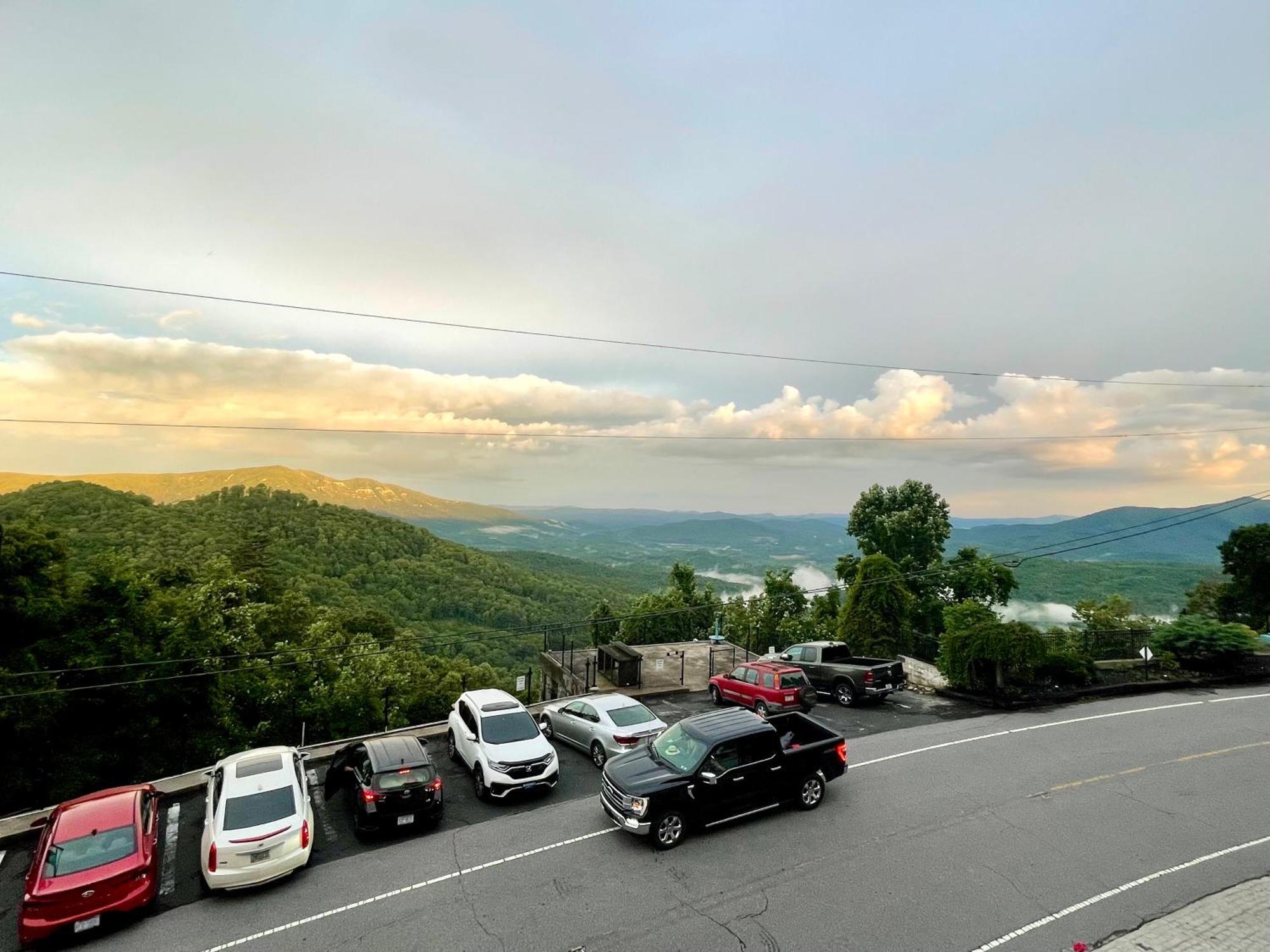 Skyline Village Inn Spruce Pine 외부 사진