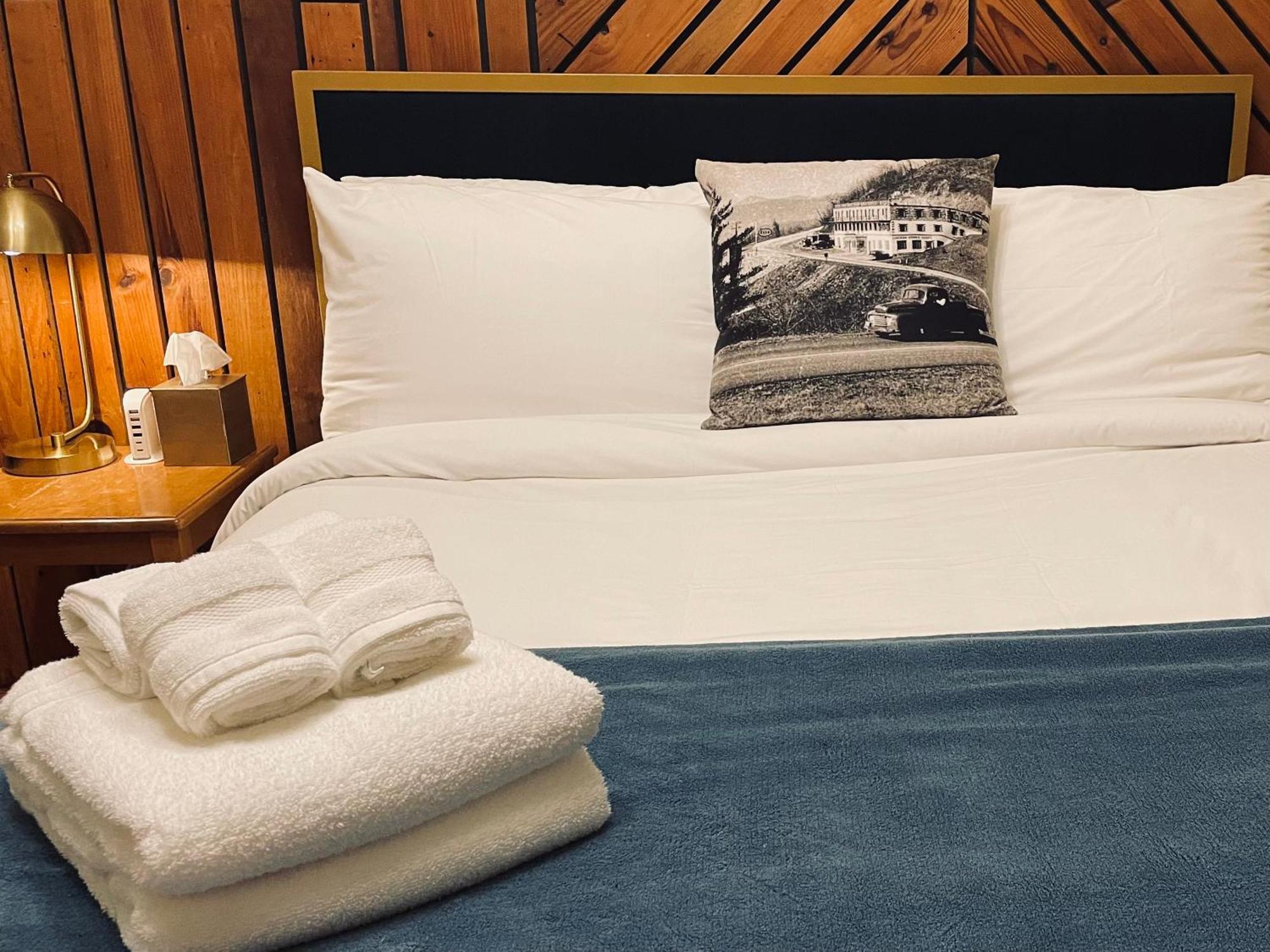 Skyline Village Inn Spruce Pine 외부 사진
